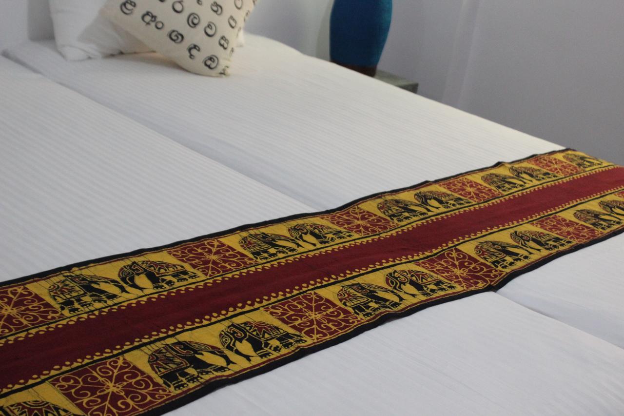 Bed and Breakfast Selyna Sky Terrace Kandy Exterior foto